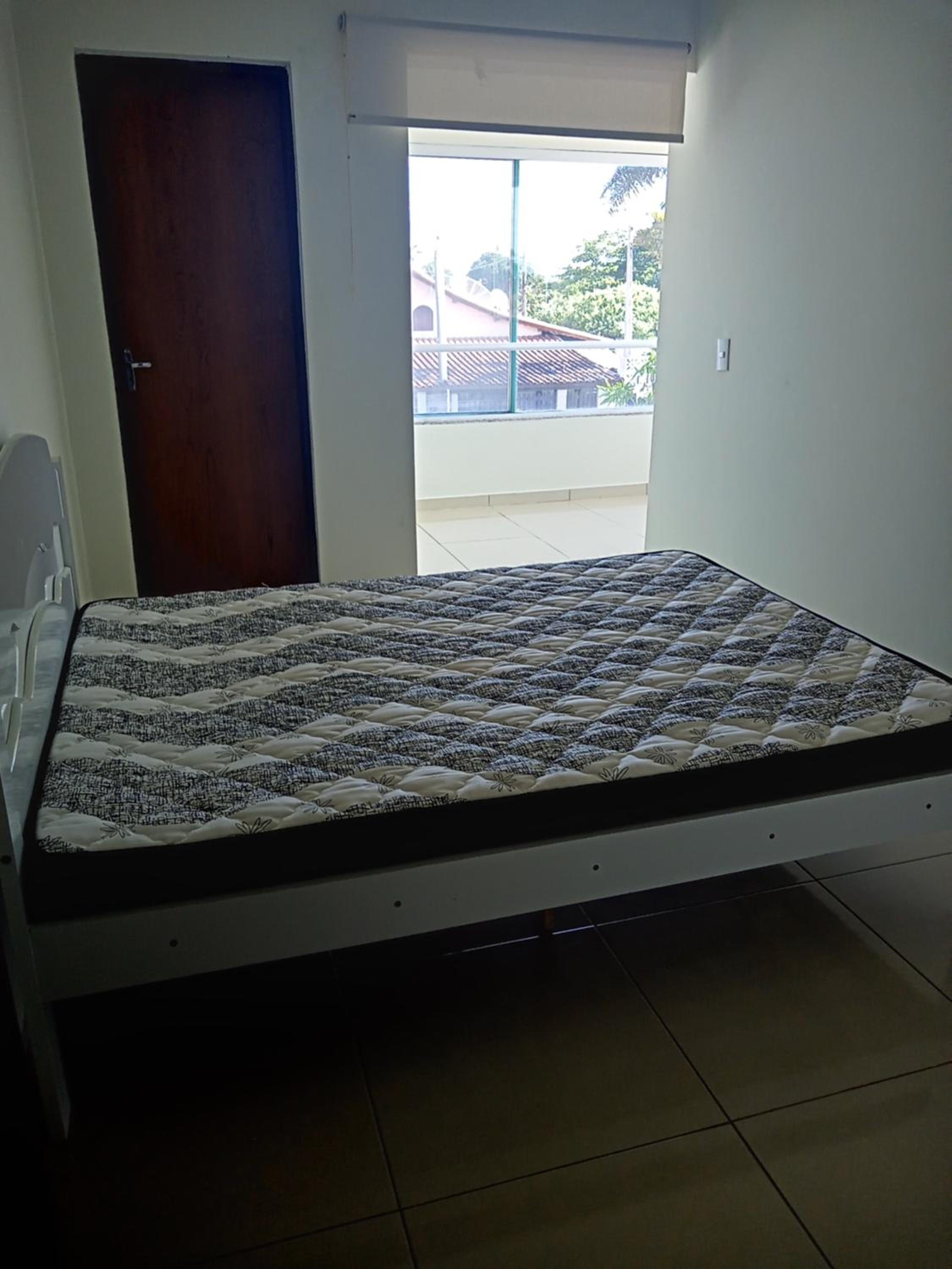 Casa A de veraneio com estacionamento fechado
