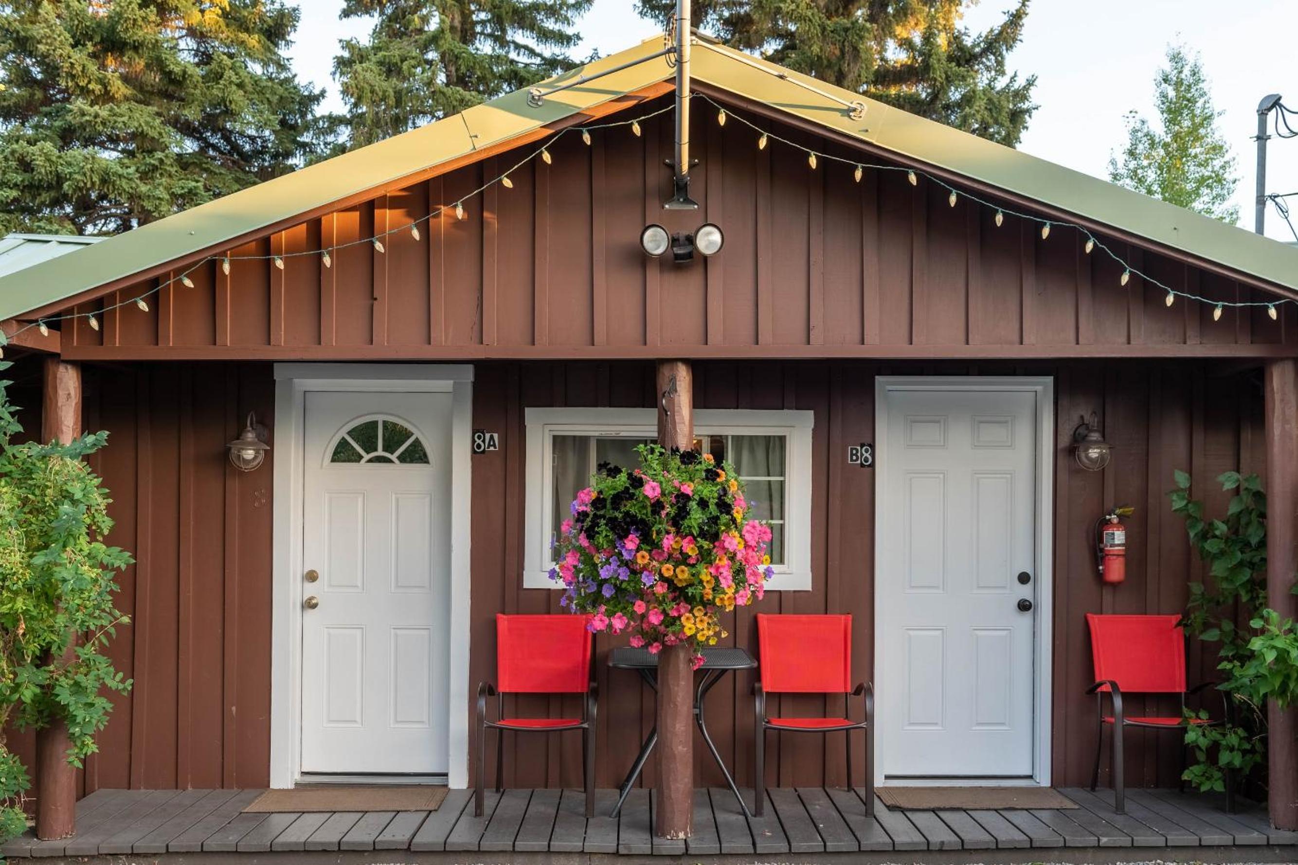 Log Cabin Motel