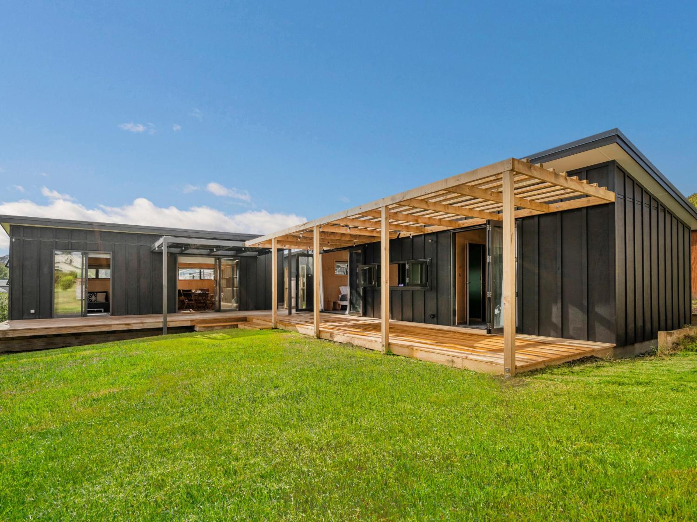 The Little Bach at Whangapoua view 2