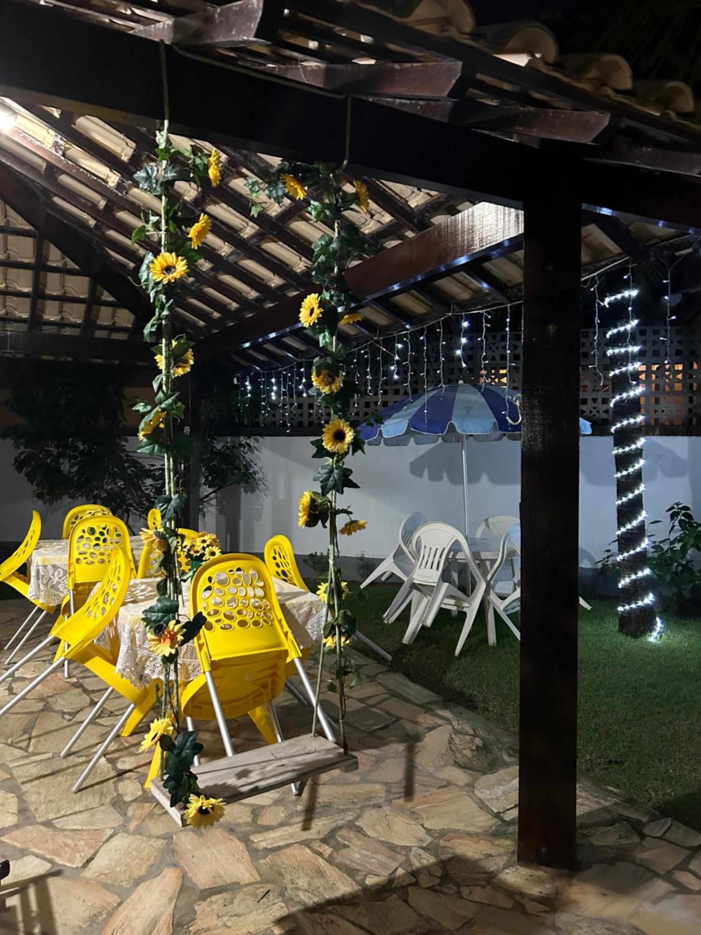 Casa de praia em condomínio à beira mar