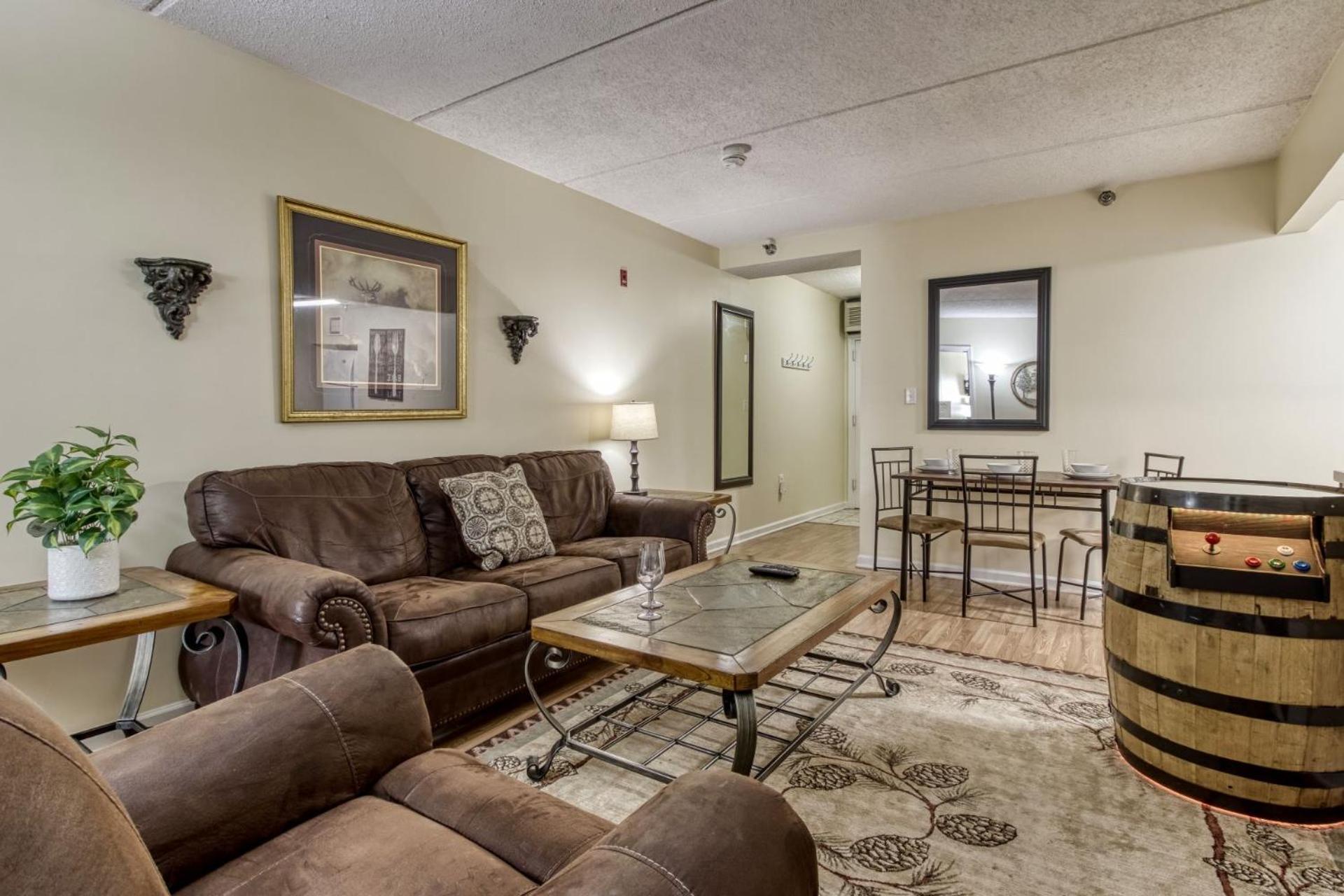 Gatlinburg Towers Condo Unit 501 - Great Location! Close to Town! condo view 5