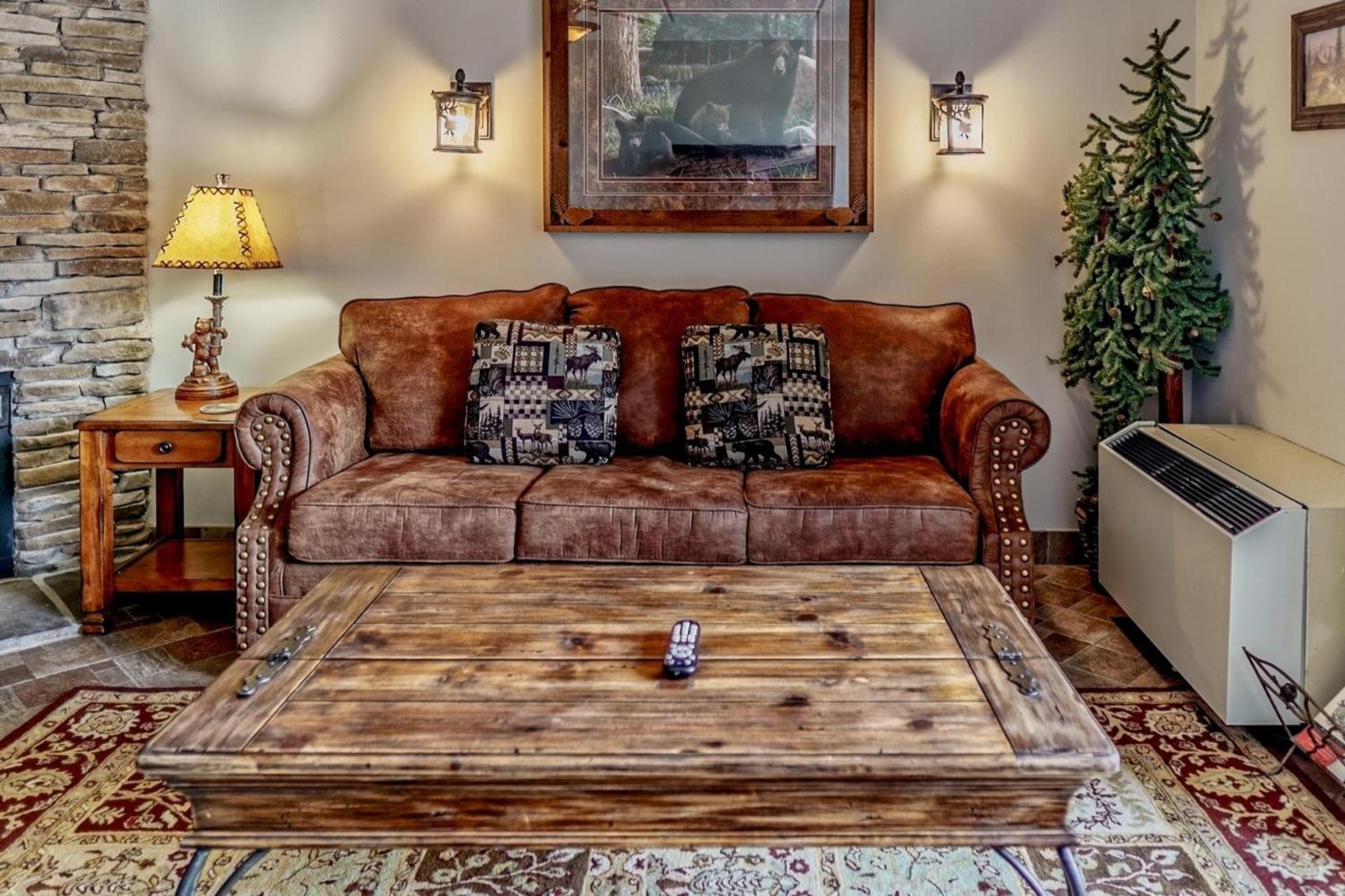 OLDE GATLINBURG PLACE UNIT 510 - GREAT LOCATION! CLOSE TO TOWN! condo view 4