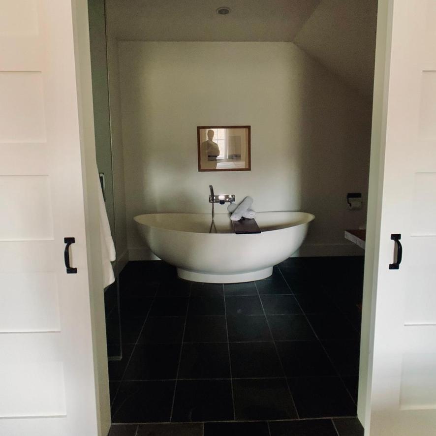 Woodbourne Inn