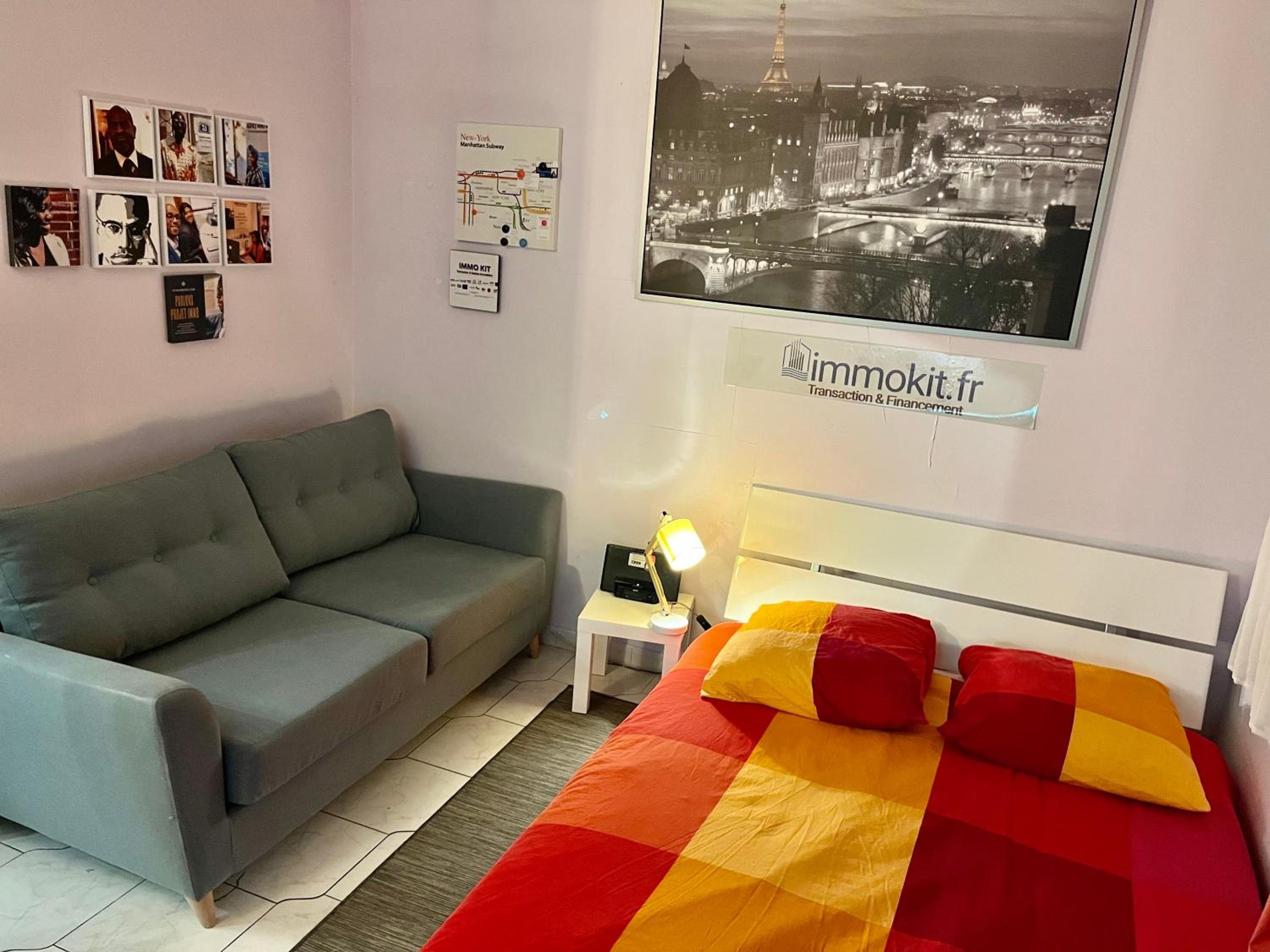 Aubervilliers maison de ville près métro 7 by immo kit bnb