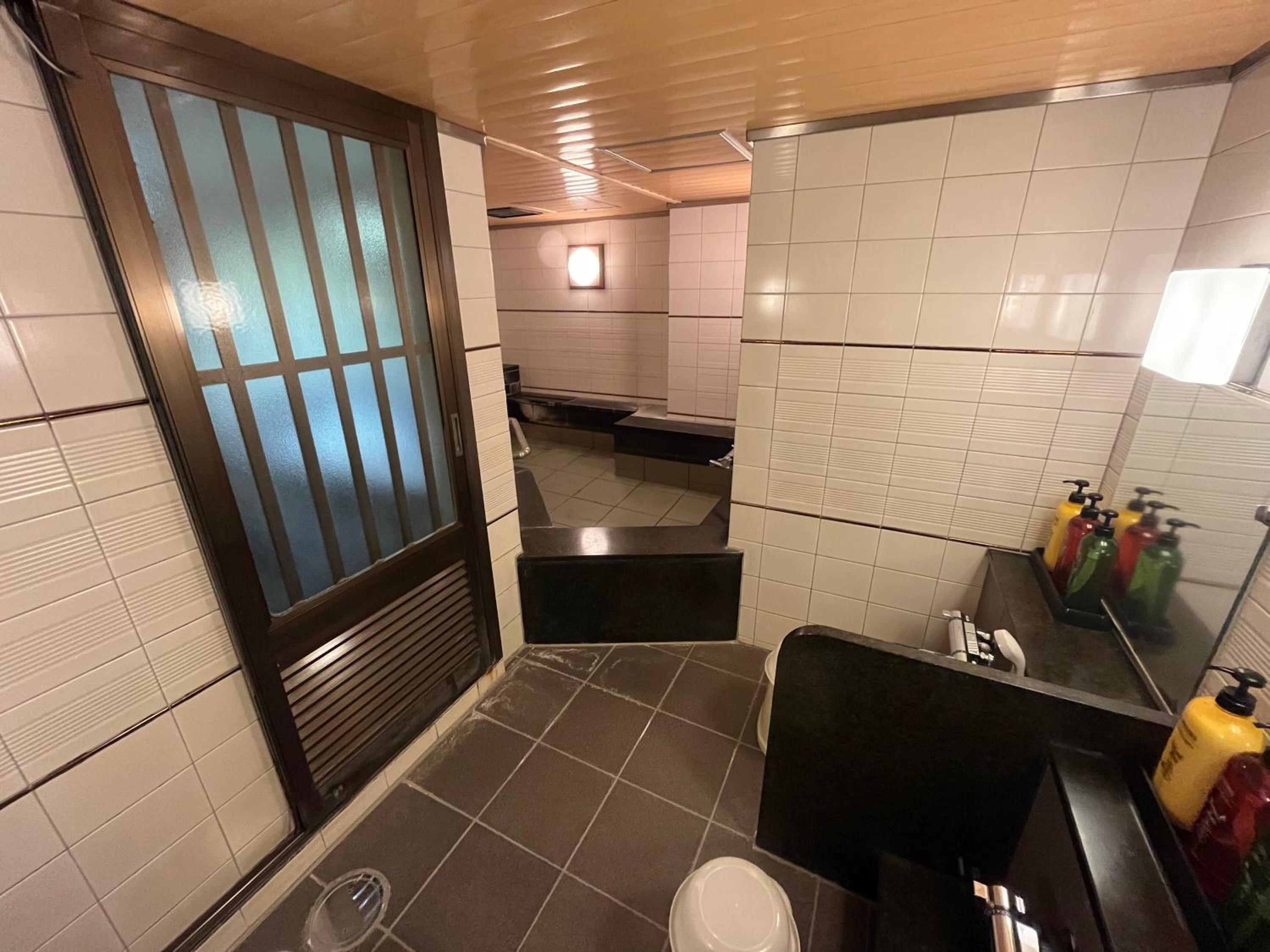Nakamuraya Ryokan