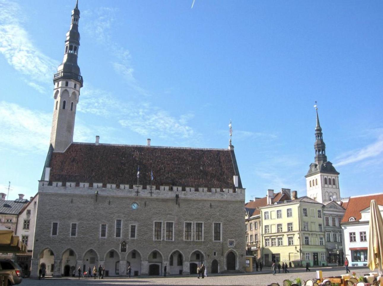 Tallinn Vacations - Old Town Tallinn Luxury Residence - Property Image 8