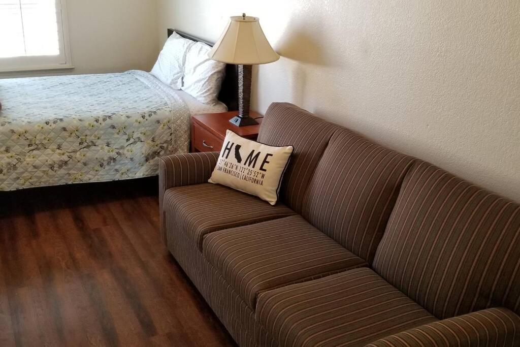 Chateau Sunnyside