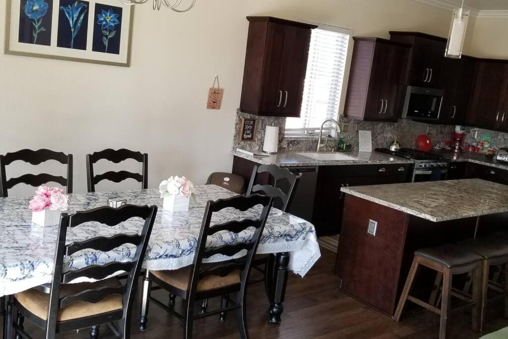 Chateau Sunnyside