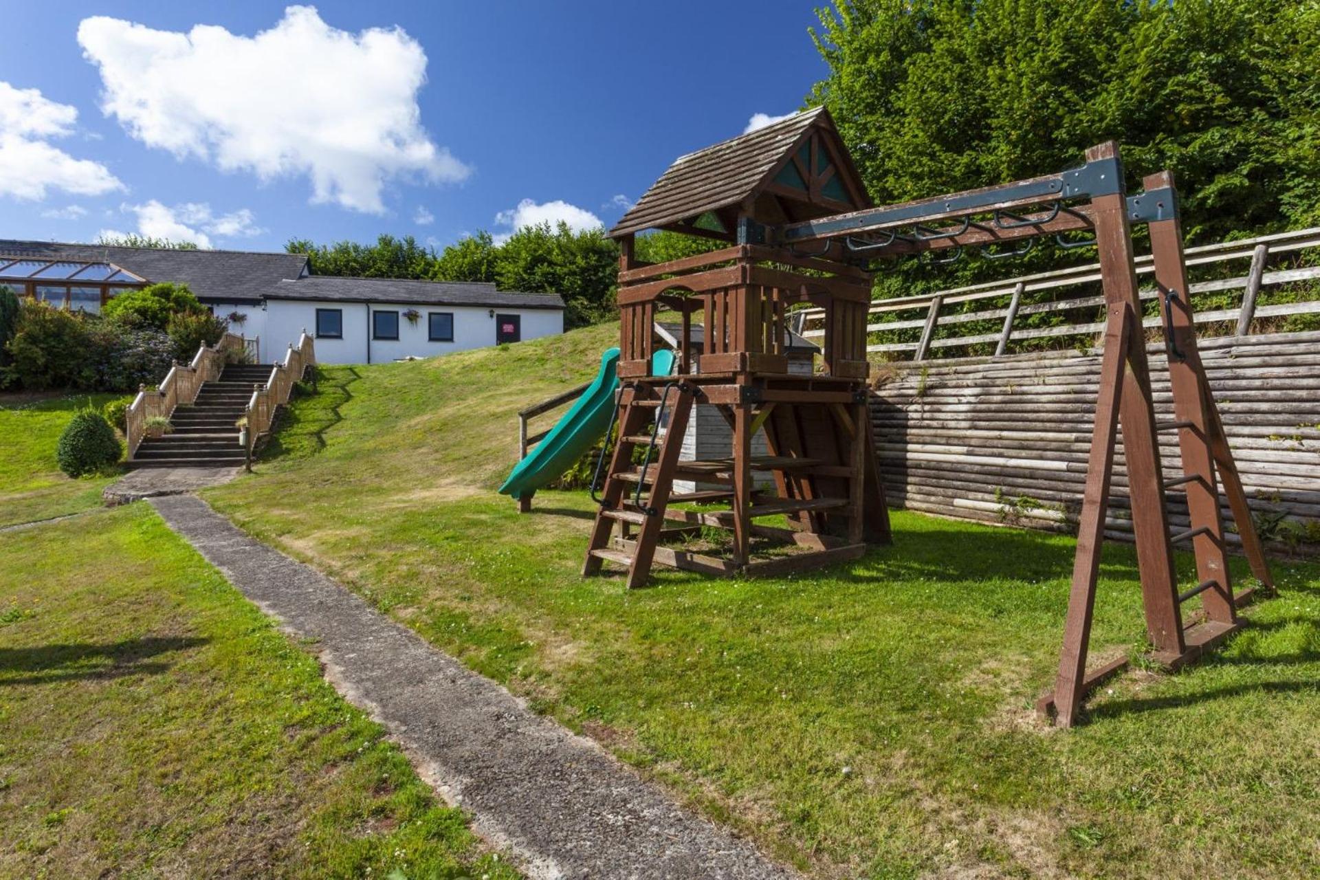 Puffin Cottage at Robin Hill 6