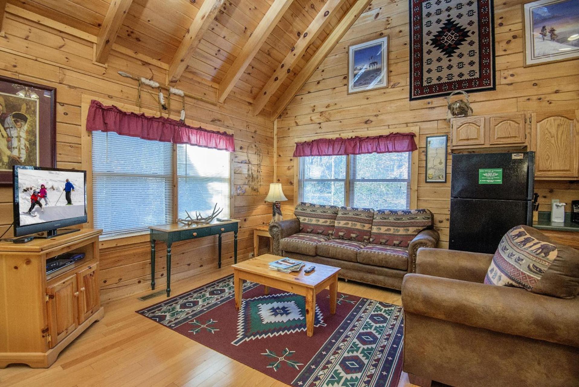 ER58 - Blue Heaven - Great location! Close to all the action! cabin view 5