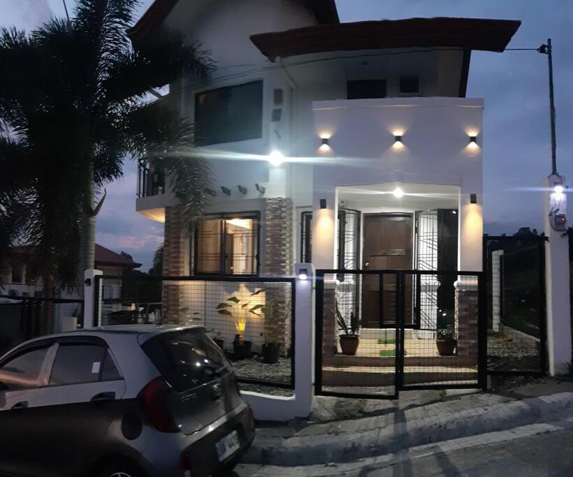 A sea view 3 bedroom beach vacation home view 4