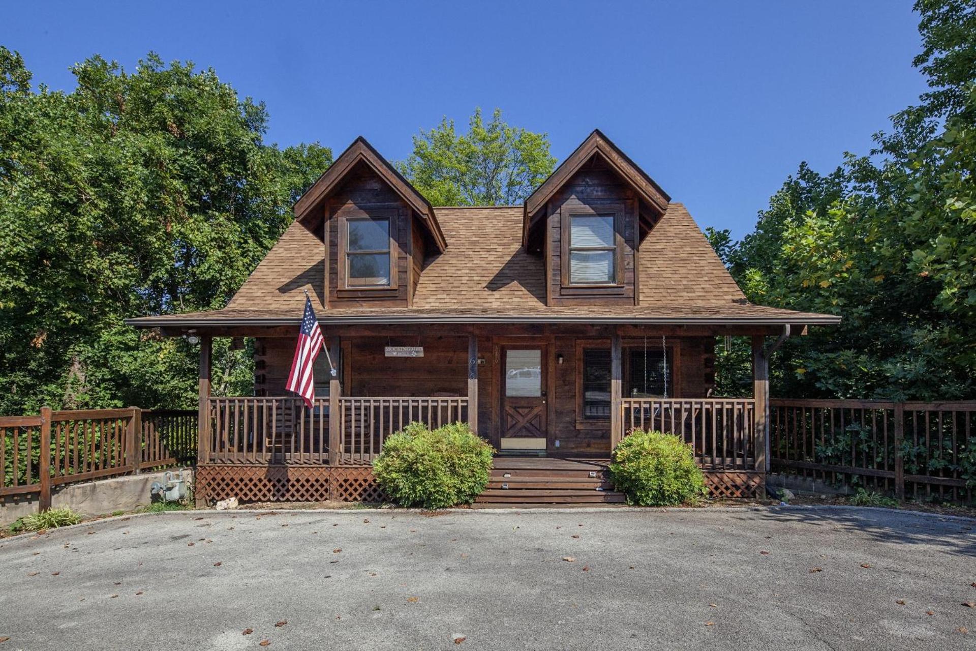 ER100 - Making Memories Great location - Close to town! cabin view 2