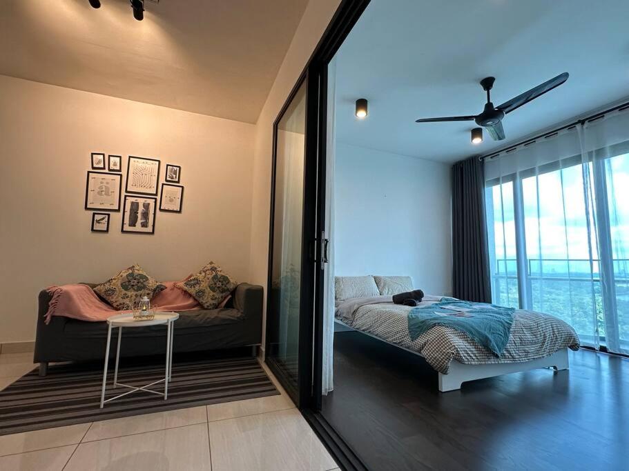 Almas Suites Cozy Studio 100mbps Netflix By STAY photo 8