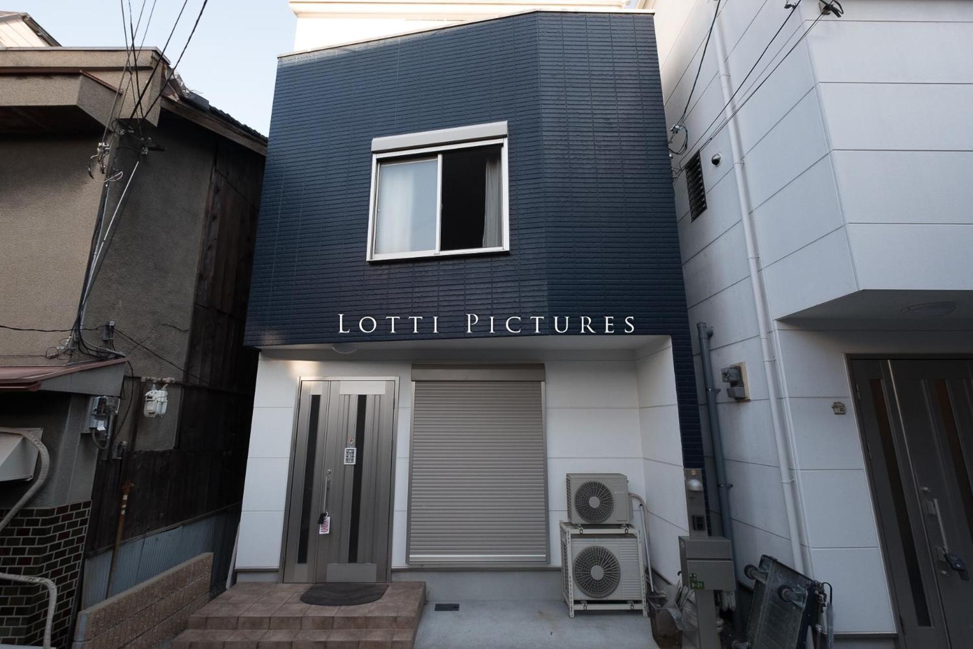 Tsuruhashi Annex