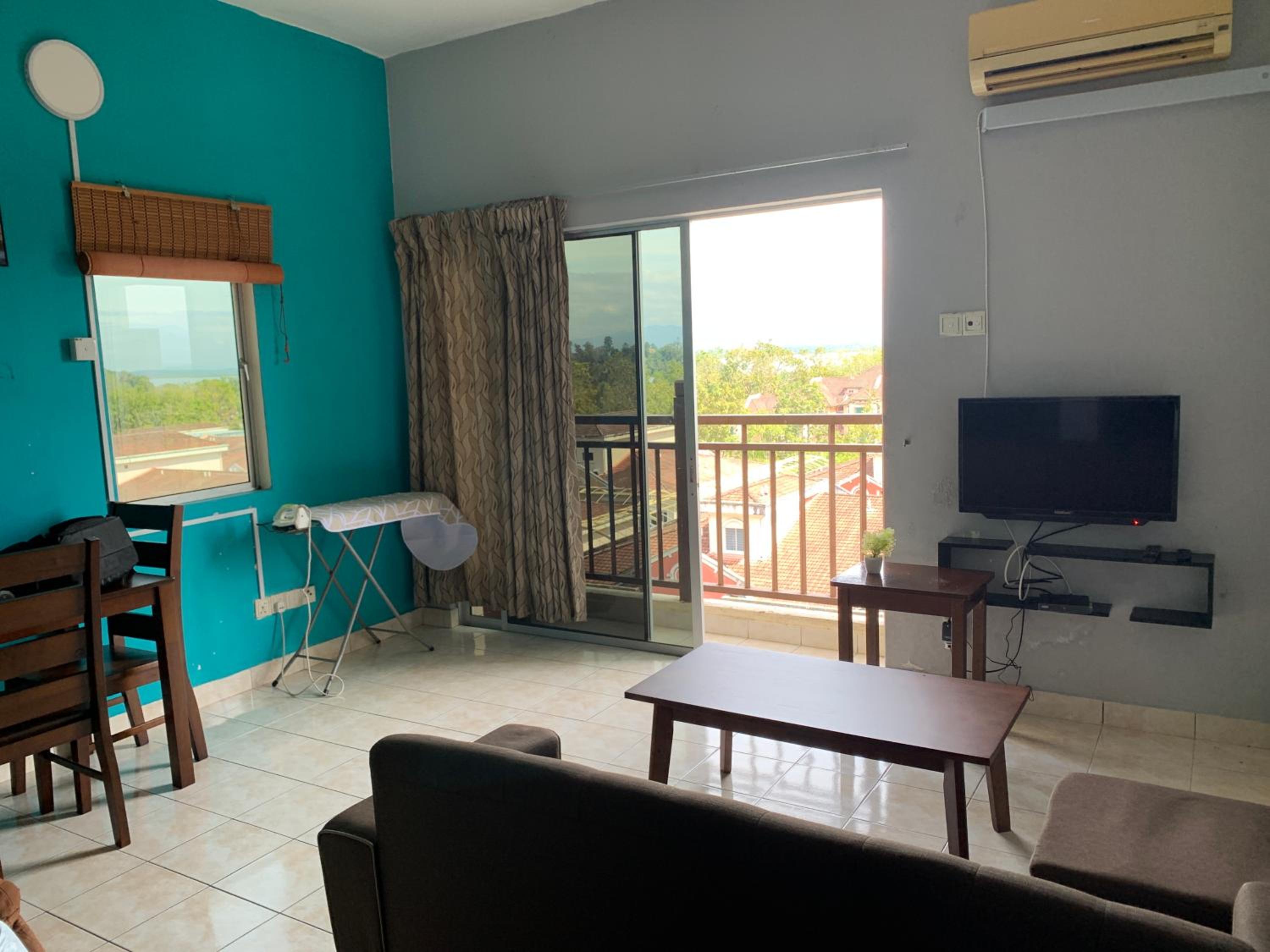 Bukit merah lake town resort suria service apartment photo 7