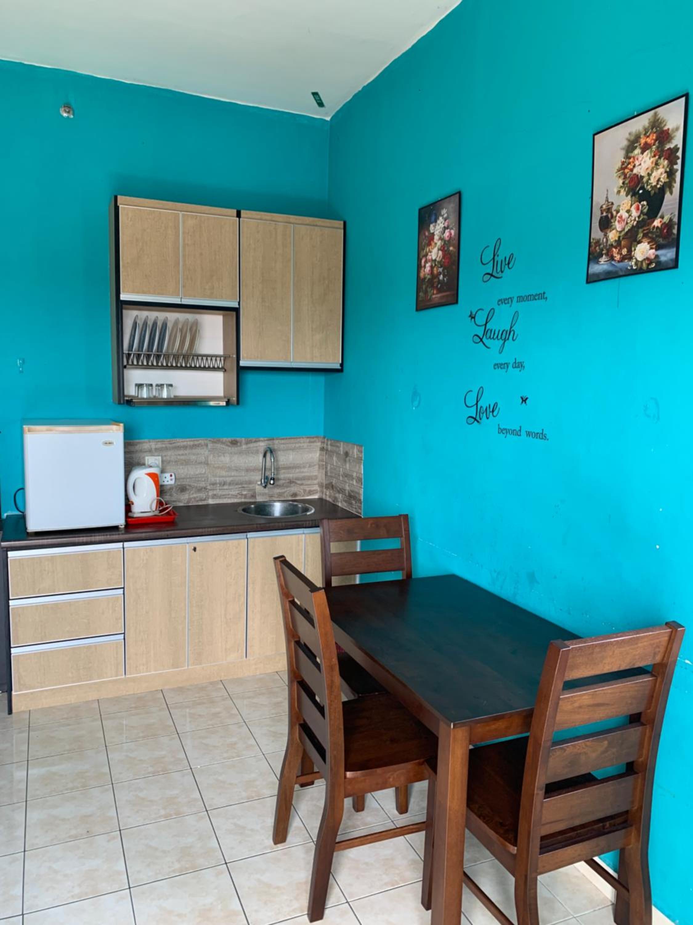 Bukit merah lake town resort suria service apartment photo 5