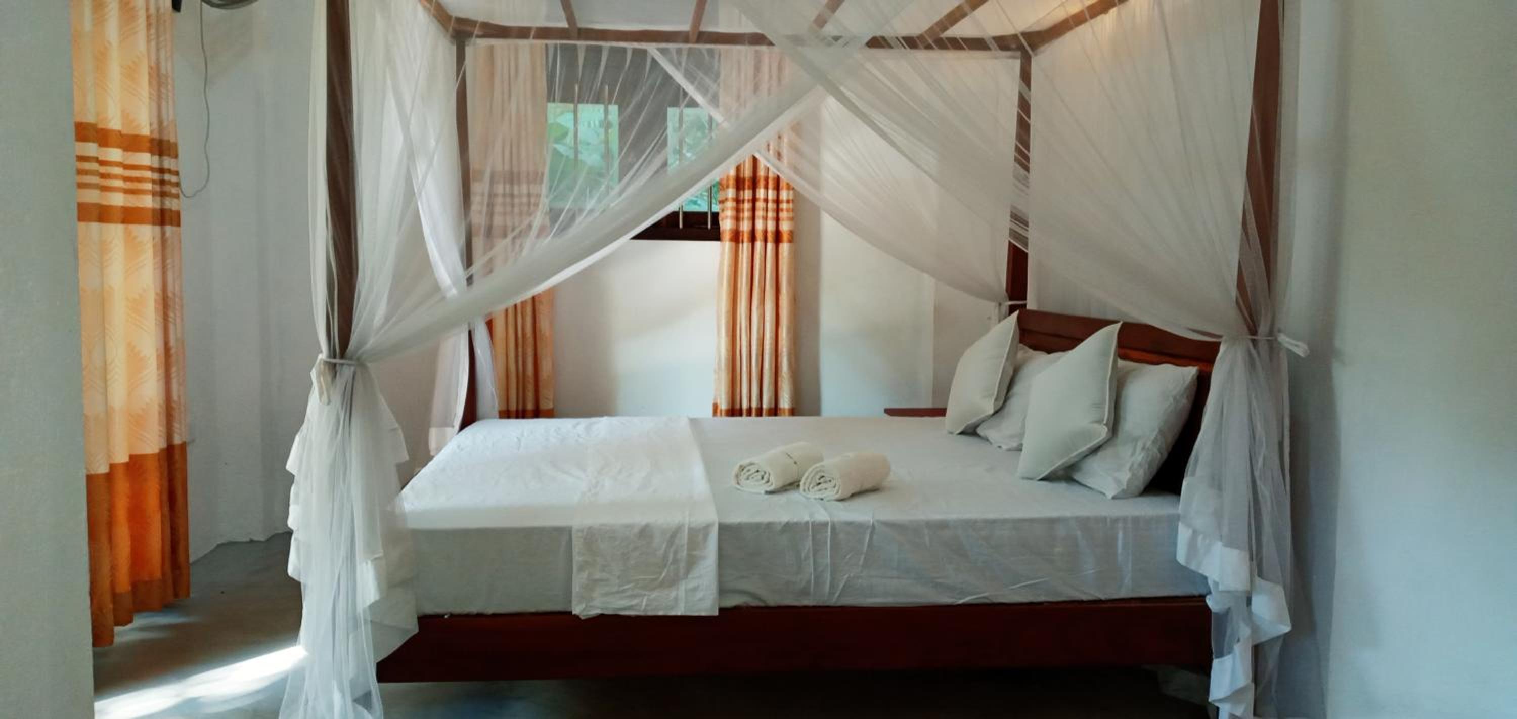 Twinkle Tangalle Villa