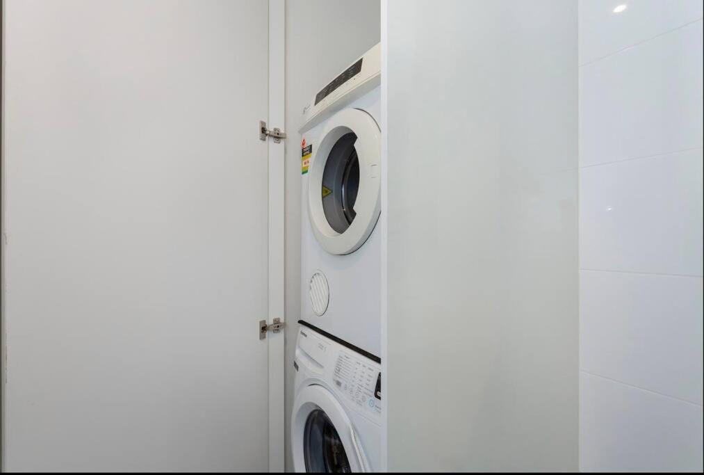 Sandy Hill apartment, Sandringham