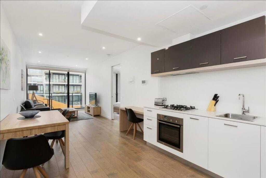 Sandy Hill apartment, Sandringham