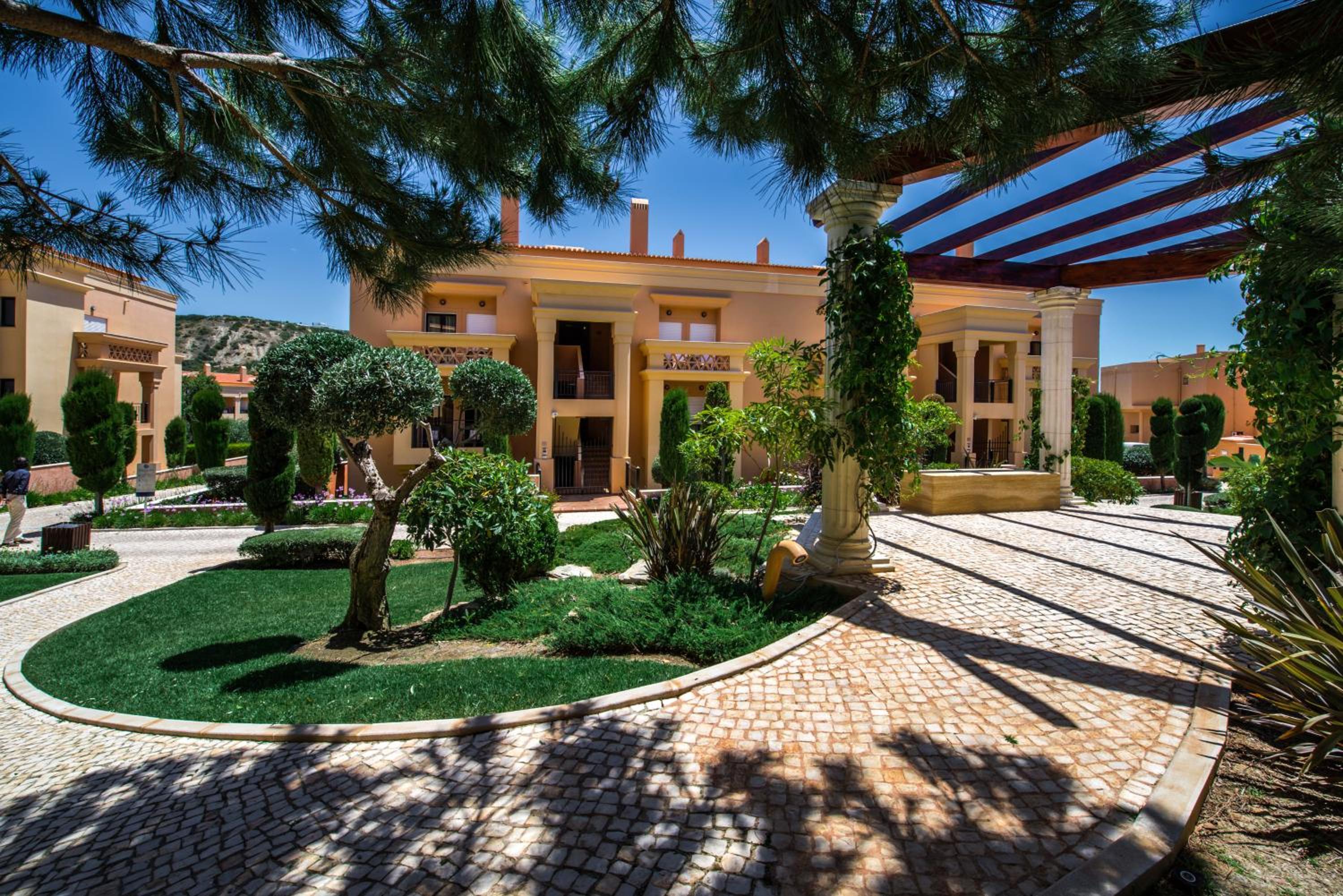 Baia da Luz Resort