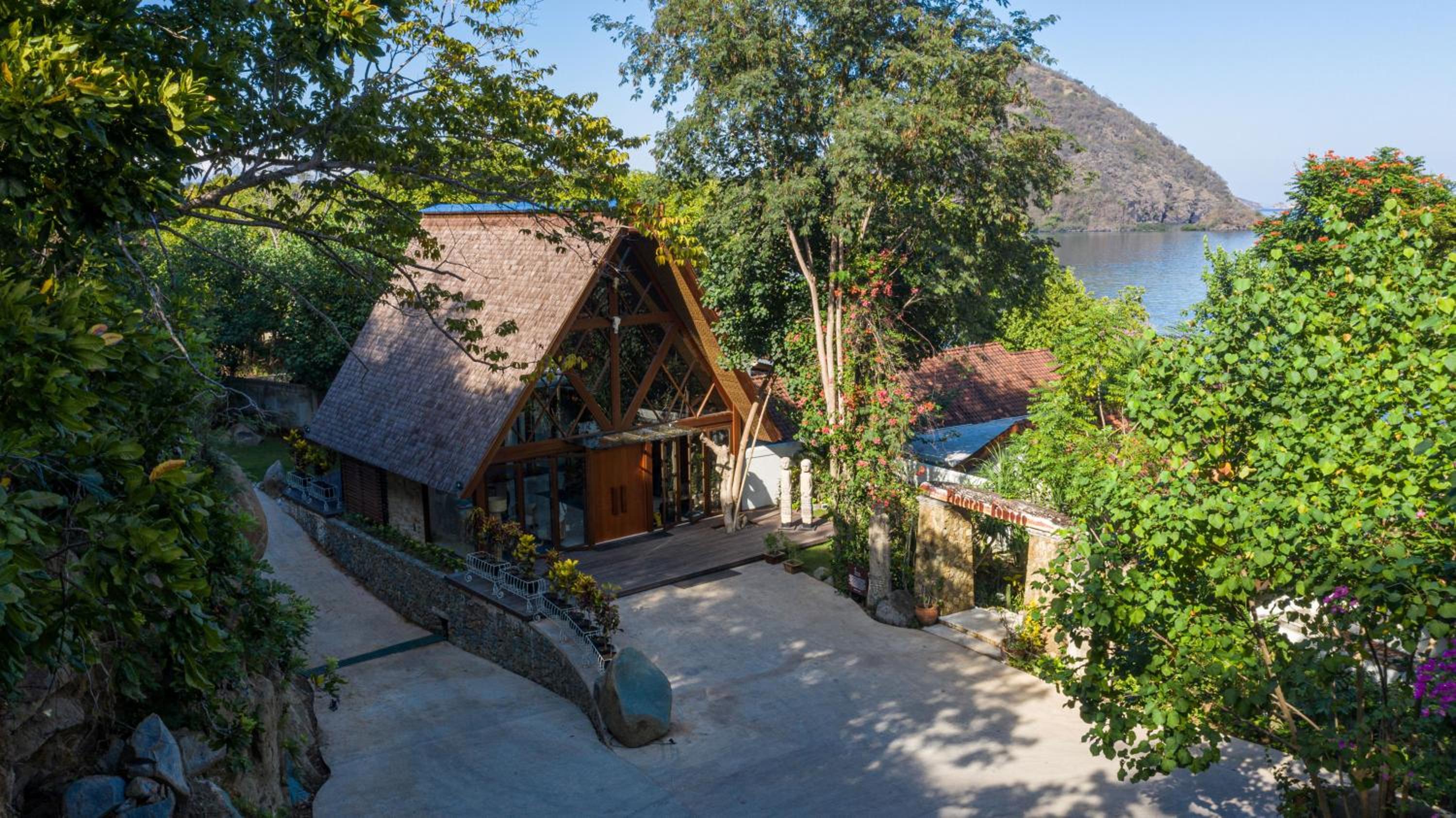 Plataran Komodo Resort & Spa - CHSE Certified 6