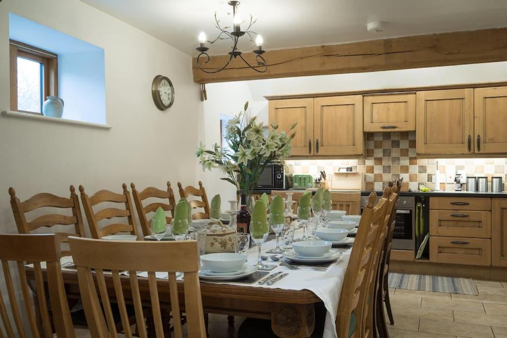 Coach House - detached cottage within 135 acres view 5