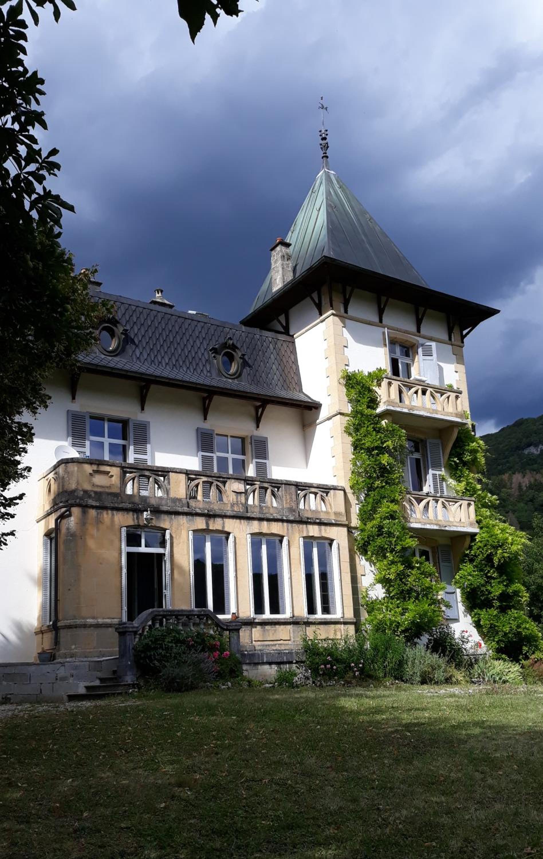 Villa Meyriem view 2