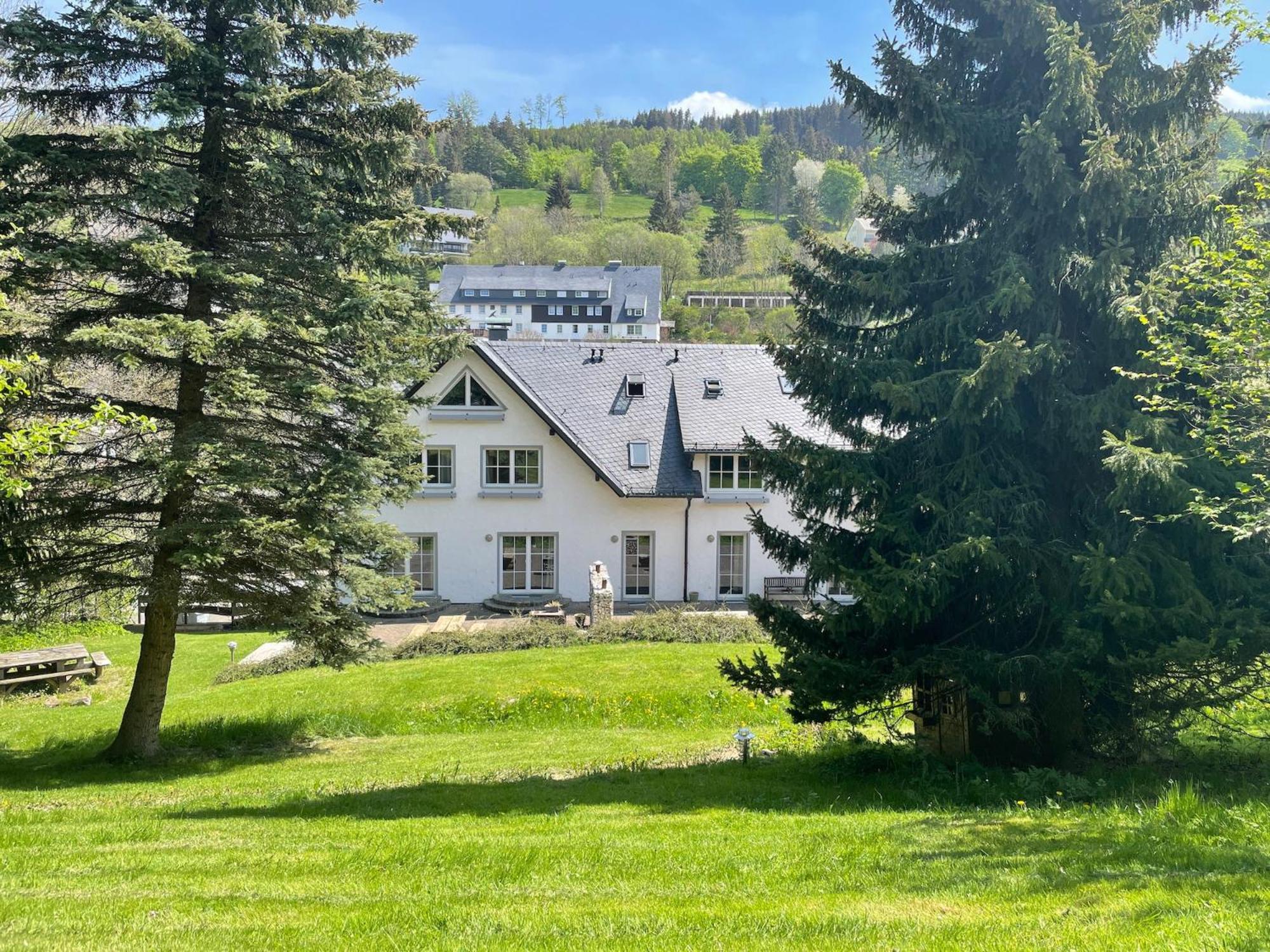 Villa die Sonne Apartments mit großem Garten
