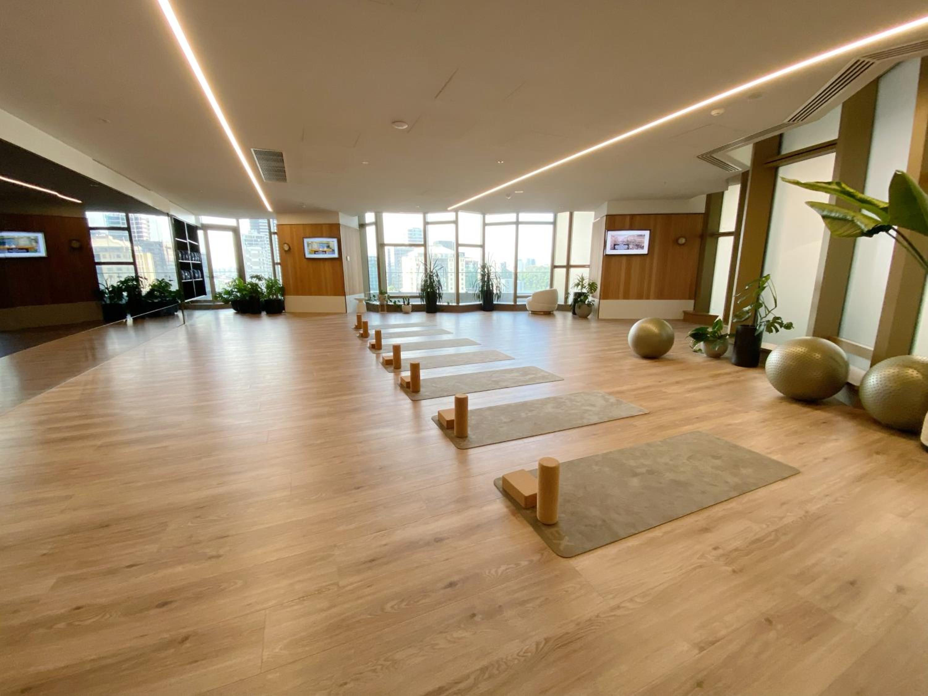 Melbourne CBD Apt with Free Car Park Ocean View