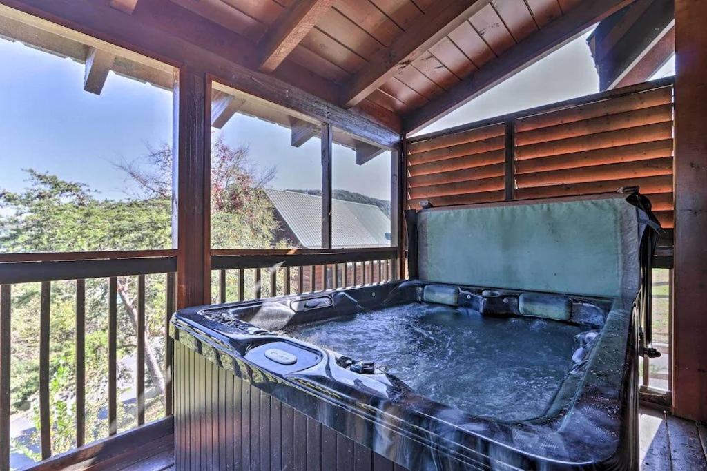 One-Bedroom House view 4