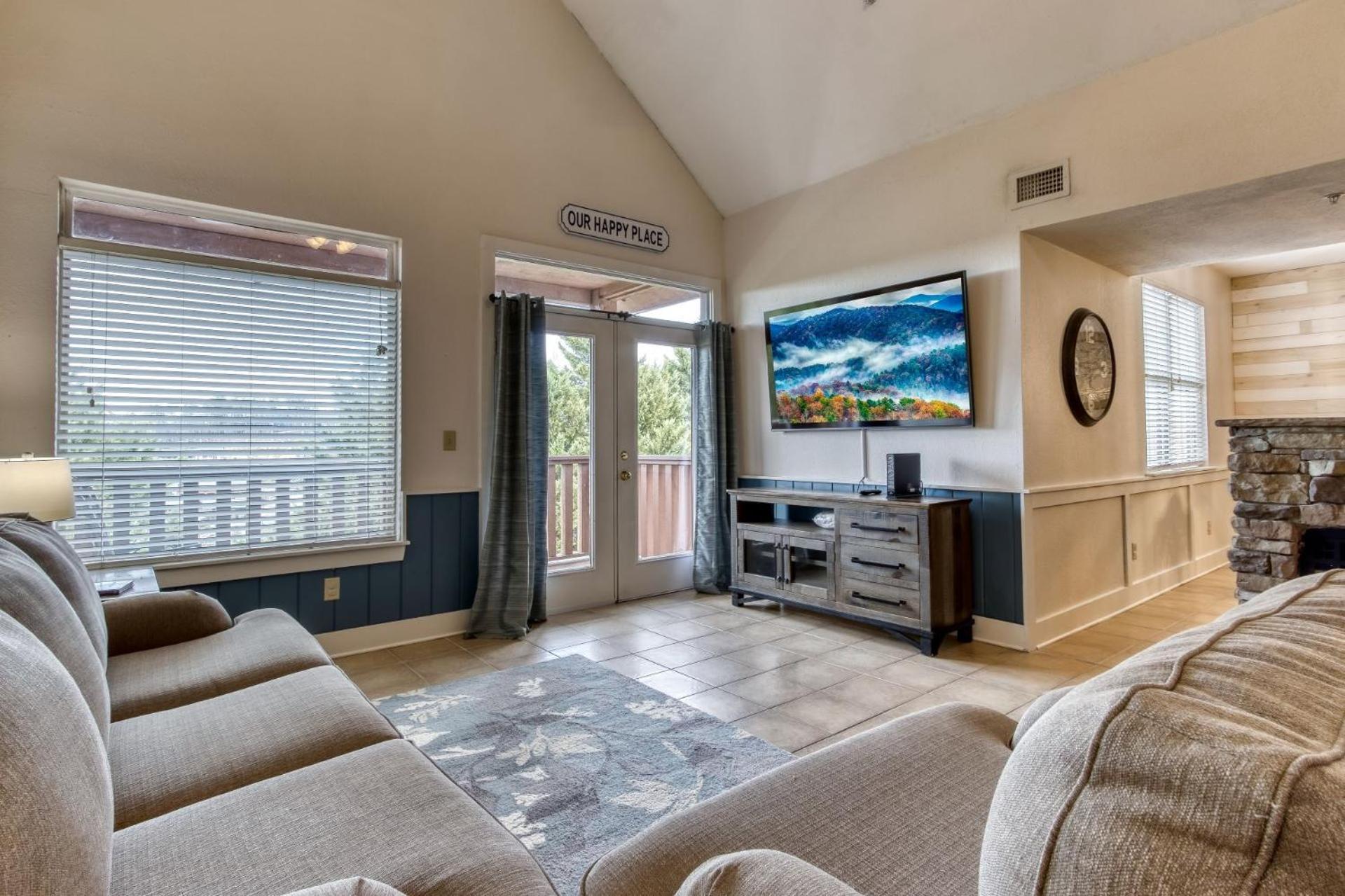 Owl See You 3205 - Close to Dollywood and Overlooking Gatlinburg Golf Course condo view 5