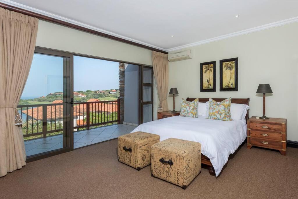 Zimbali Villa - Golf cart, pool and wifi incl. view 5