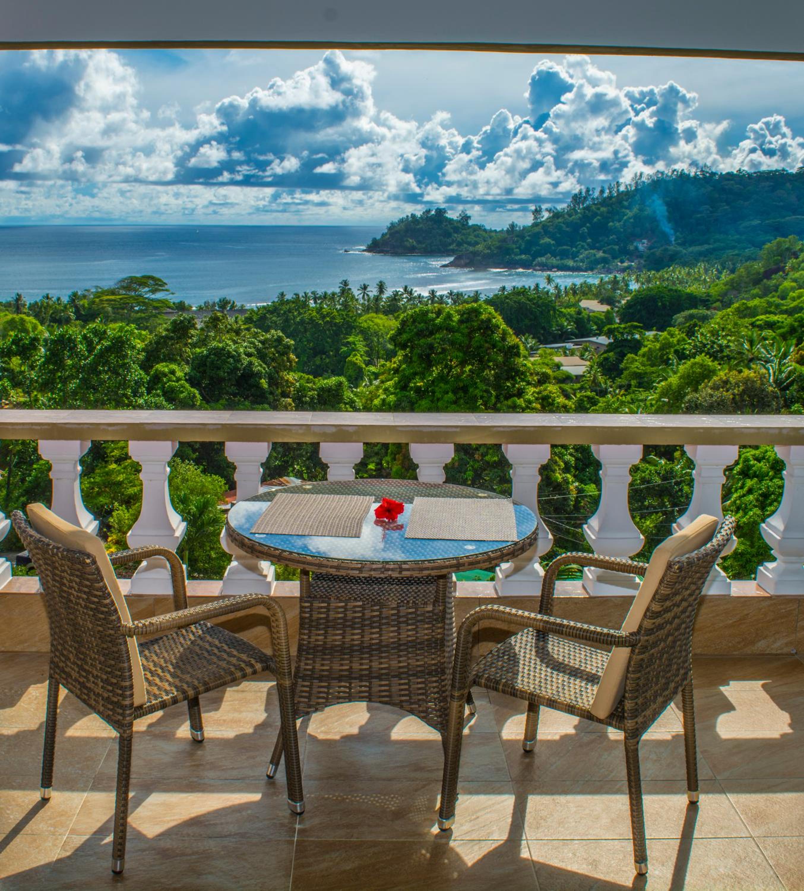 Les Elles Guesthouse Self Catering photo 4