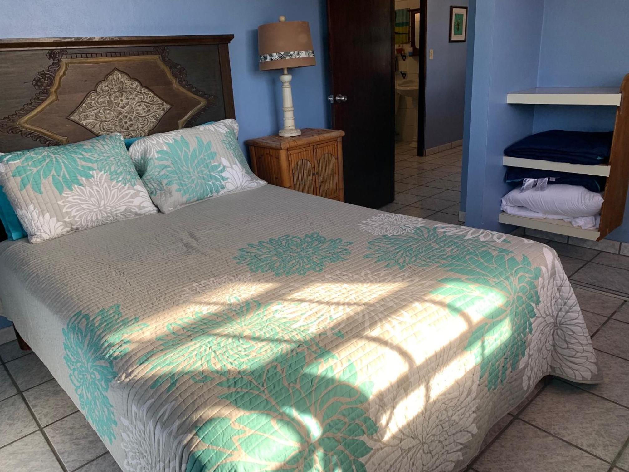Esperanza Inn Guesthouse