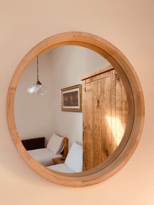 Yelverton Vacations - Detached Barn in Tamar Valley, EV charging included - Property Image 18