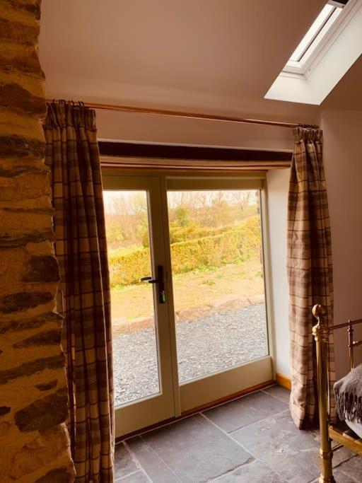 Yelverton Vacations - Detached Barn in Tamar Valley, EV charging included - Property Image 24