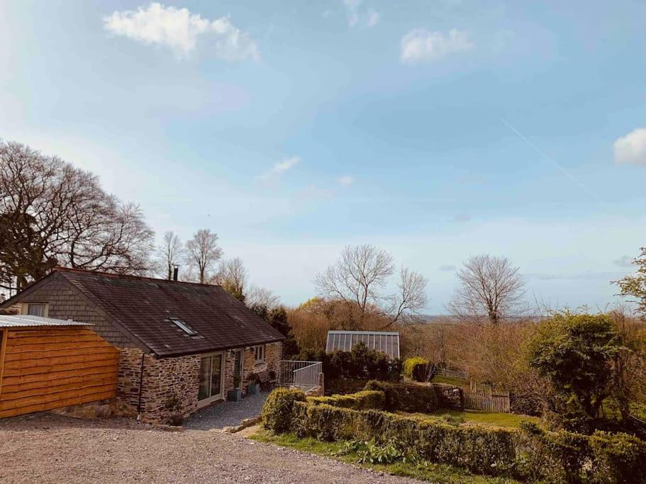 Yelverton Vacations - Detached Barn in Tamar Valley, EV charging included - Property Image 13