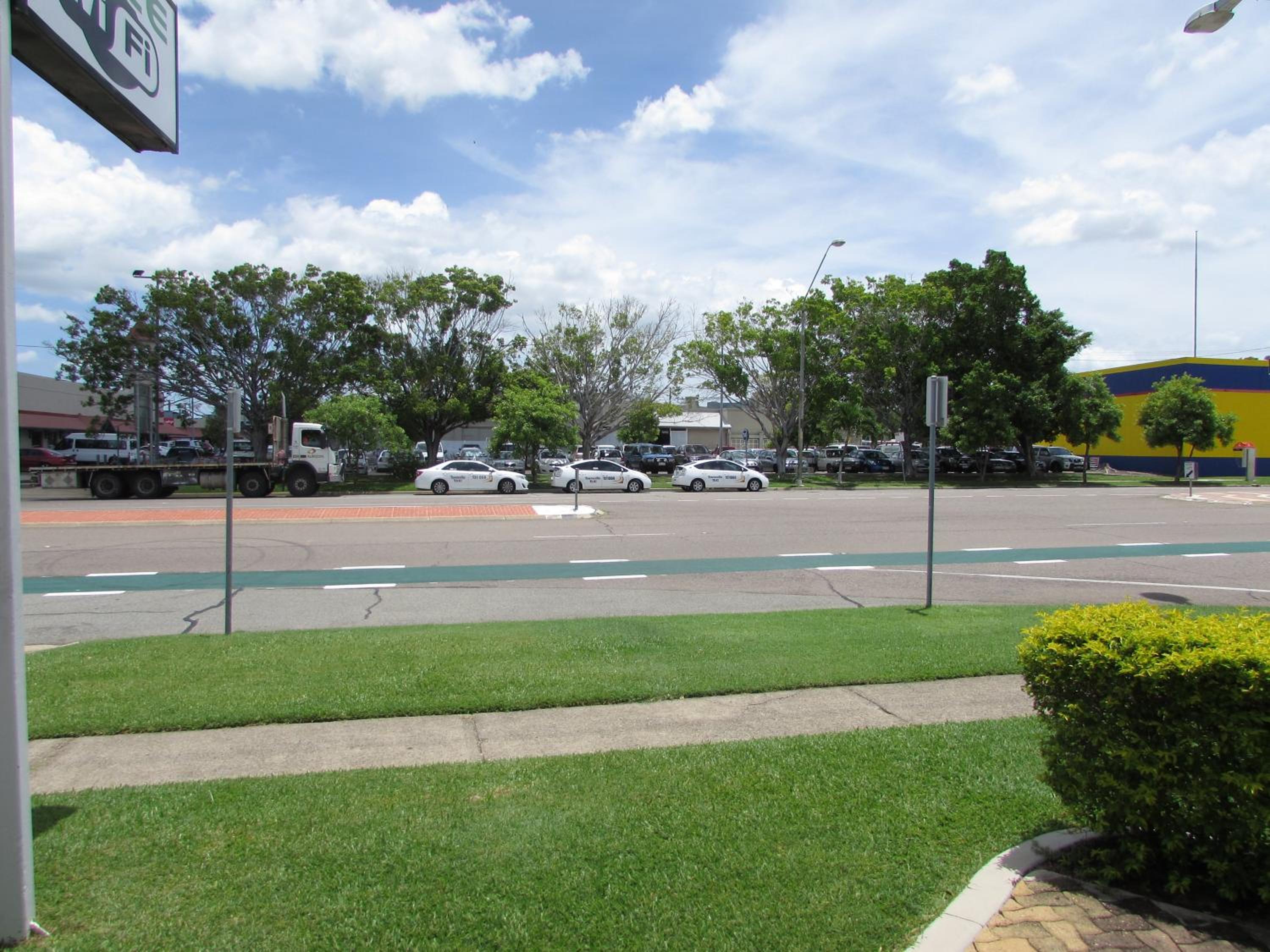 Raintree Motel