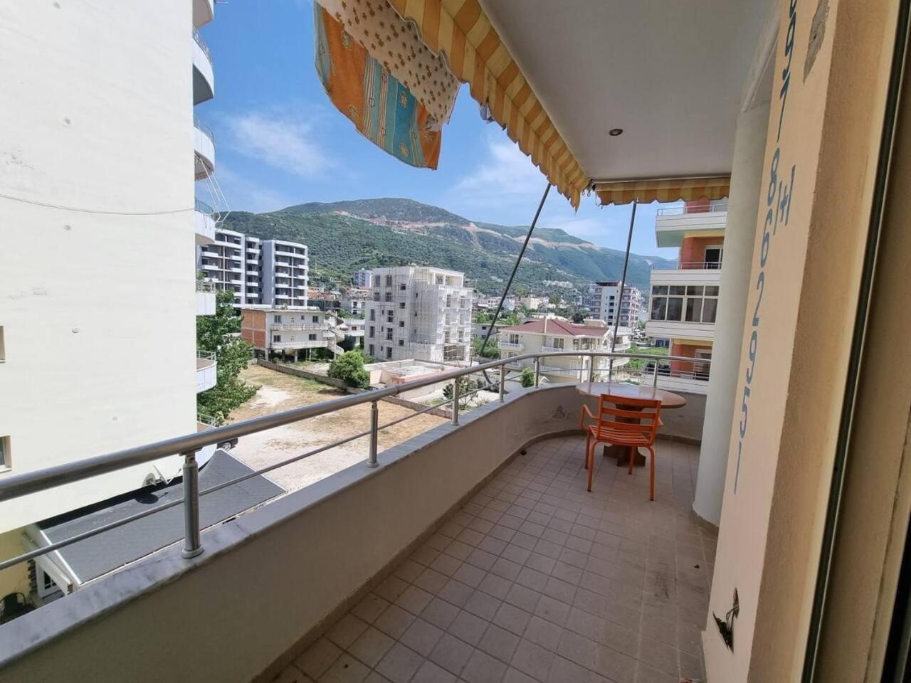 Lungomare Daily Sleeps 2 Beachfront