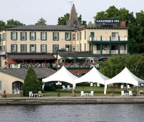 Gananoque Vacations - The Gananoque Inn - Property Image 1