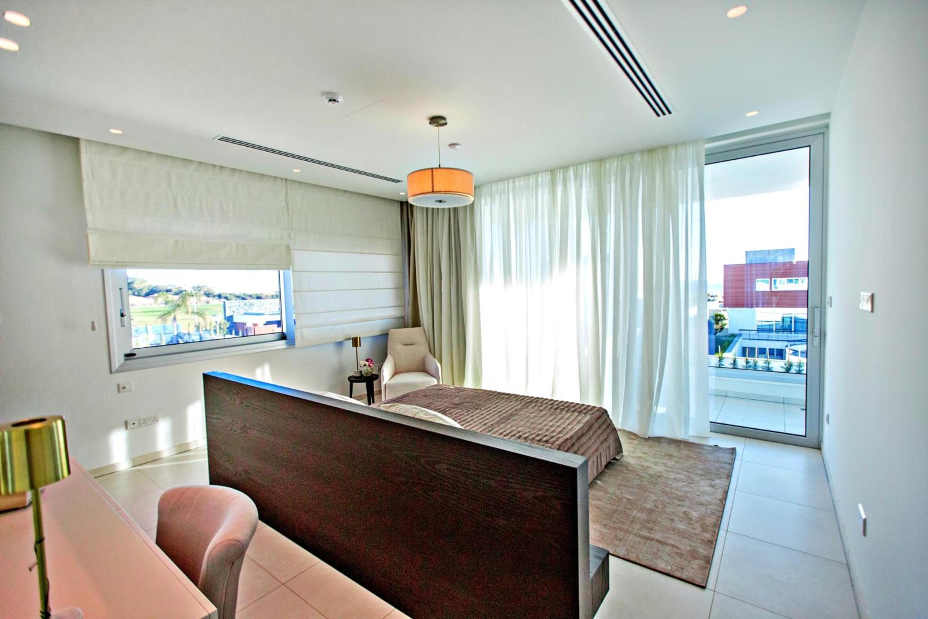 Vivo Mare Beachfront Villas - Emerald