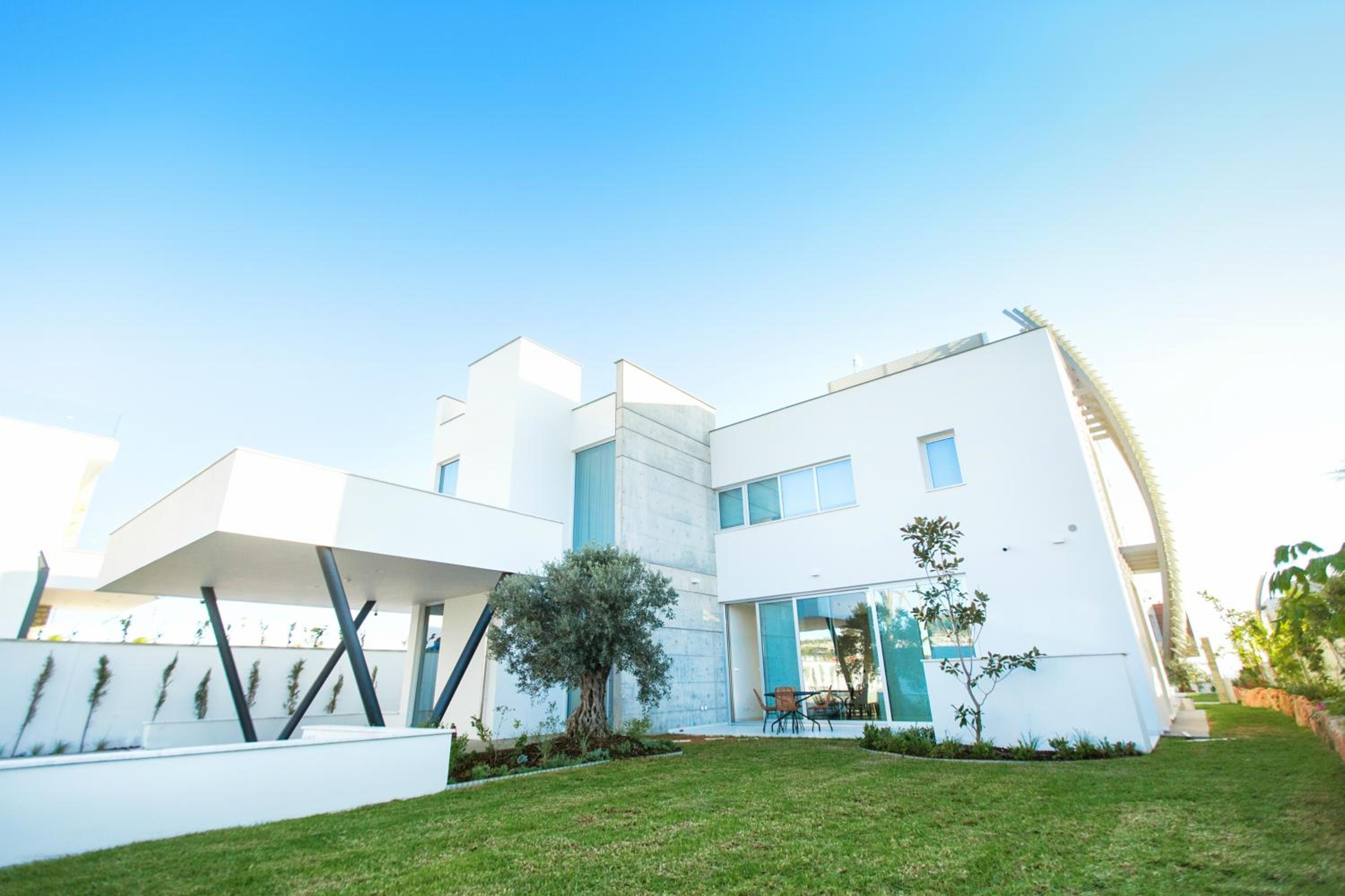 Vivo Mare Beachfront Villas - Emerald