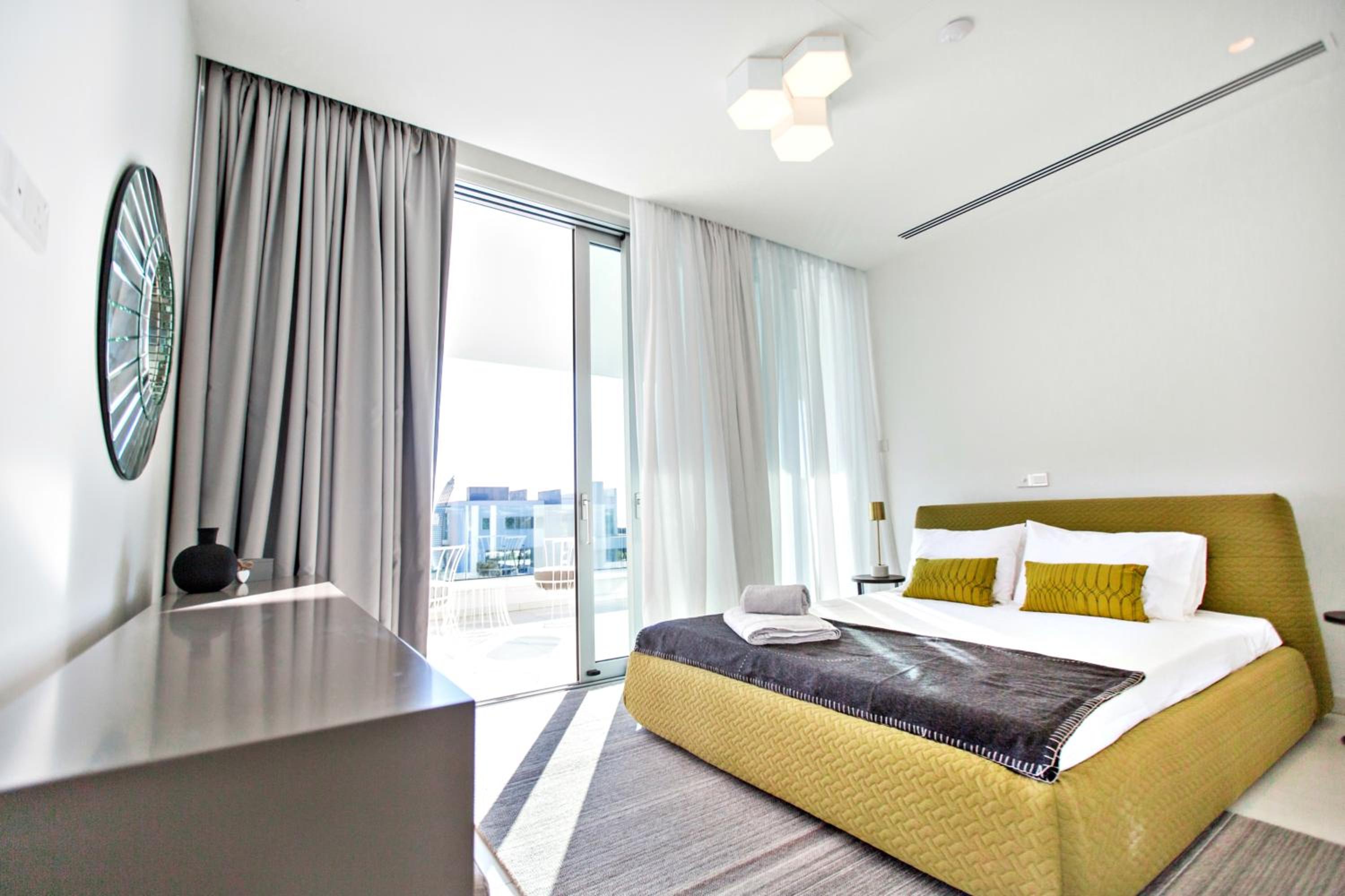 Vivo Mare Beachfront Villas - Emerald