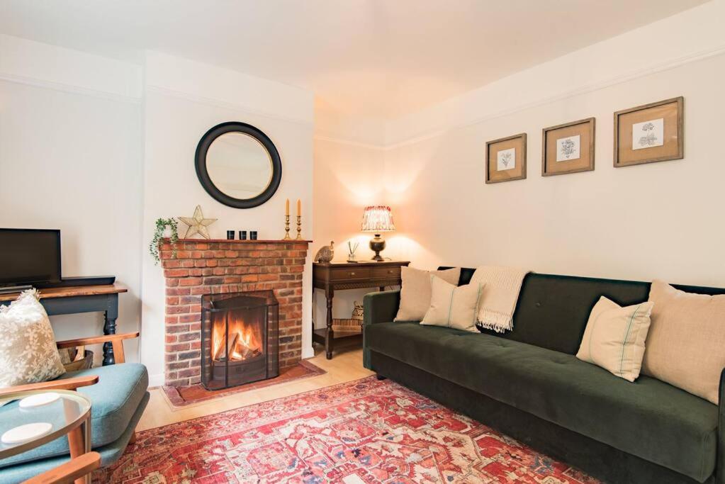 Cliffeside Cottage