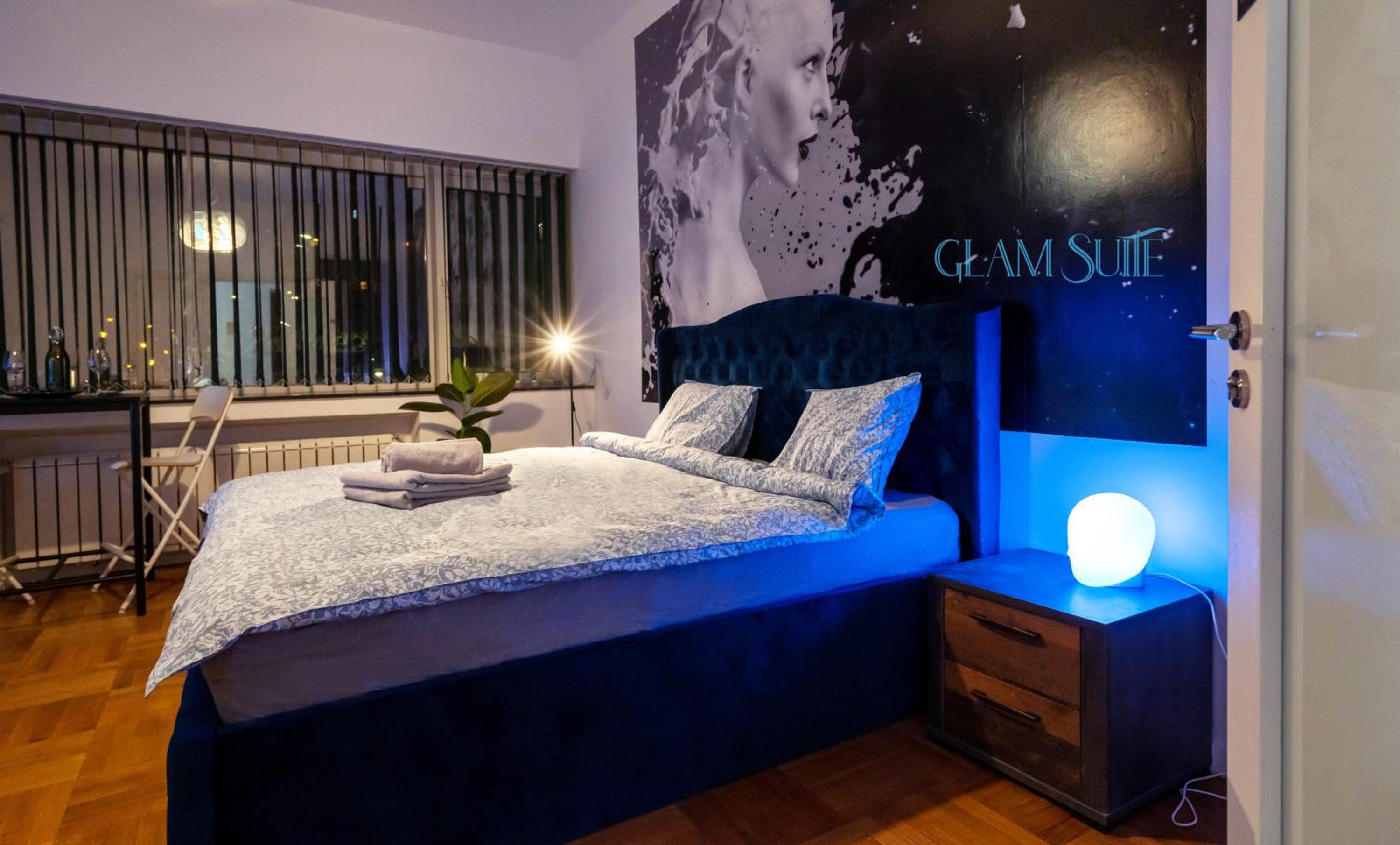 MAERA Suites Central
