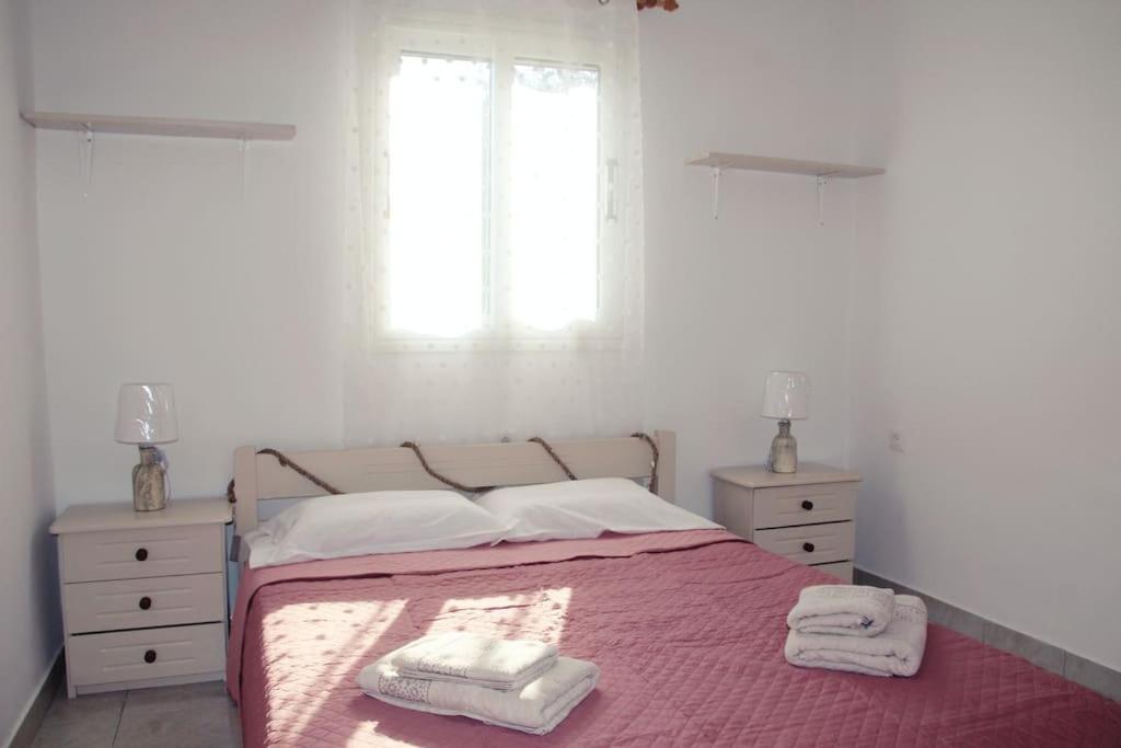 Petrakis House photo 4