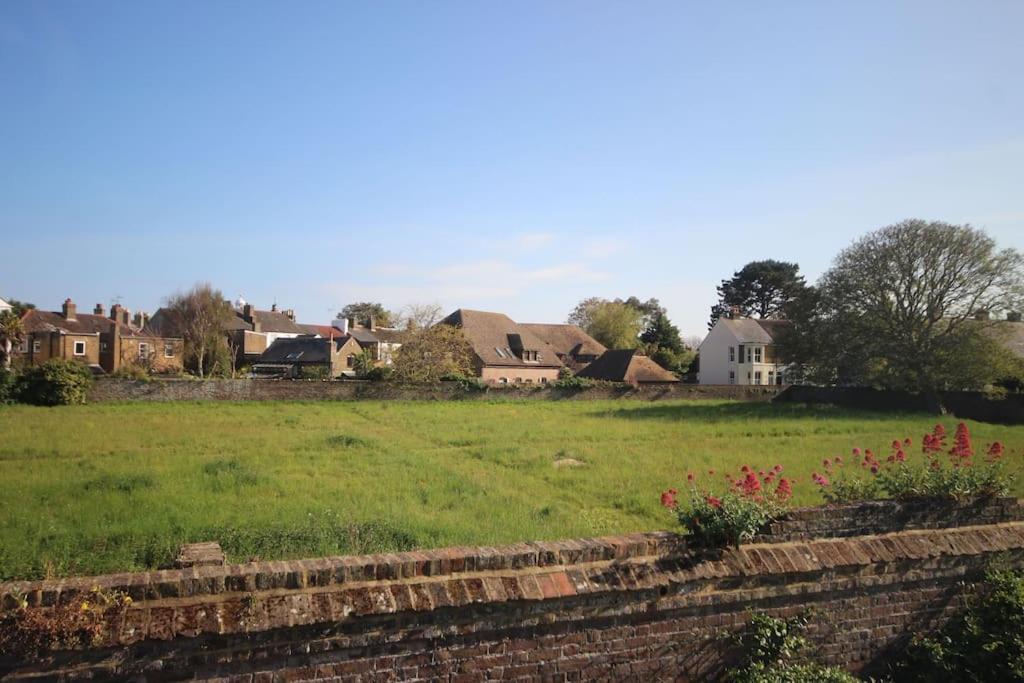 Captains Cottage