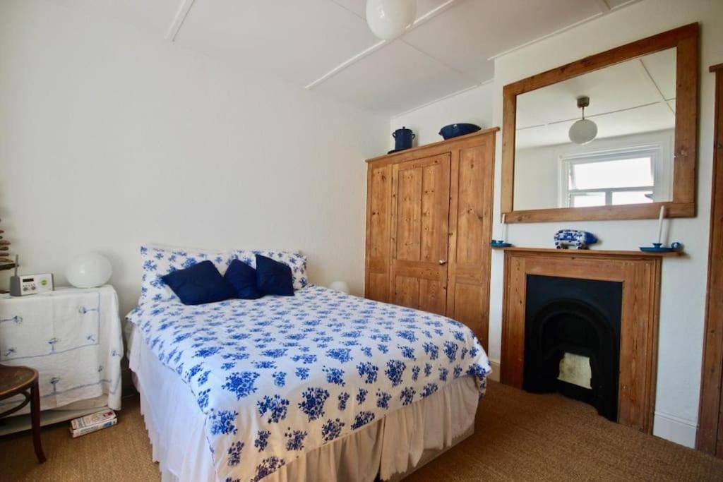 Captains Cottage