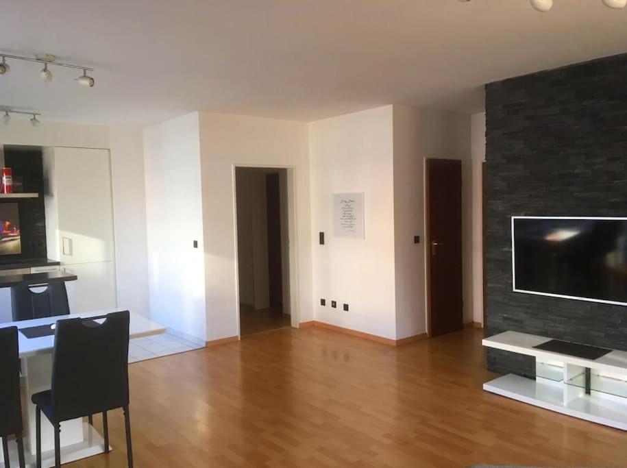 4 Zimmer Wohnung mit 6 Betten nahe Hamburg