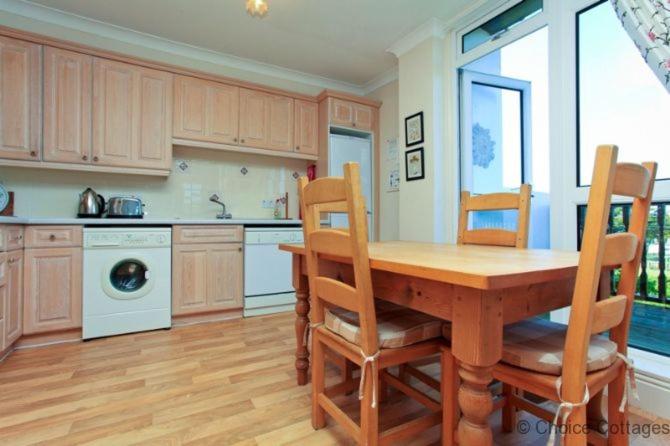 CROYDE 3 LORNA DOONE 3 Bedrooms view 4